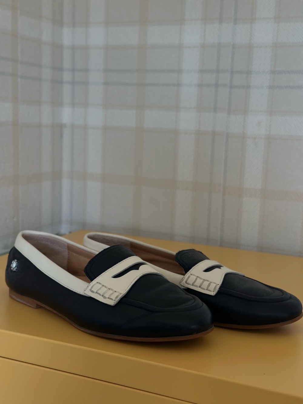 Vintage Ralph Lauren Leather Loafers - Women